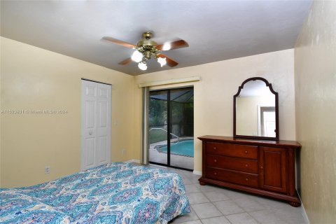 Купить виллу или дом в Лихай-Эйкерс, Флорида 3 спальни, № 980719 - фото 11