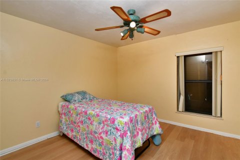Купить виллу или дом в Лихай-Эйкерс, Флорида 3 спальни, № 980719 - фото 9
