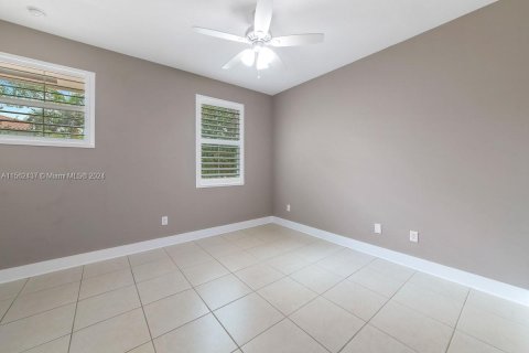Townhouse in Cooper City, Florida 3 bedrooms, 164.44 sq.m. № 1097292 - photo 19