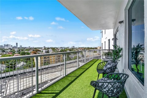 Condominio en venta en Miami, Florida, 2 dormitorios, 99.68 m2 № 1097293 - foto 9