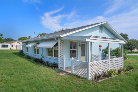 Villa ou maison à vendre à Port Richey, Floride: 2 chambres, 145.58 m2 № 1314765 - photo 8