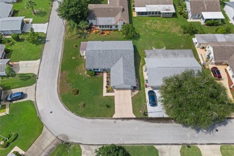 Villa ou maison à vendre à Port Richey, Floride: 2 chambres, 145.58 m2 № 1314765 - photo 12