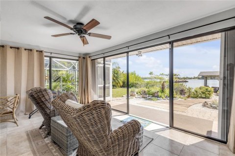 Casa en venta en Edgewater, Florida, 3 dormitorios, 197.42 m2 № 1163878 - foto 21