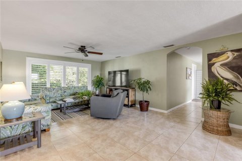 Casa en venta en Edgewater, Florida, 3 dormitorios, 197.42 m2 № 1163878 - foto 30