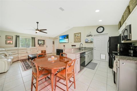 Casa en venta en North Port, Florida, 3 dormitorios, 108.7 m2 № 1133190 - foto 7