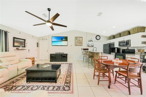 Villa ou maison à vendre à North Port, Floride: 3 chambres, 108.7 m2 № 1133190 - photo 10