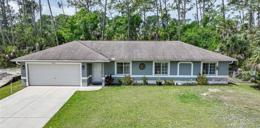 House in North Port, Florida 3 bedrooms, 108.7 sq.m. № 1133190
