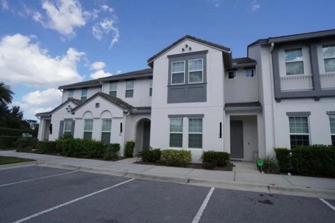 Townhouse in Davenport, Florida 4 bedrooms, 194.54 sq.m. № 1313777 - photo 1