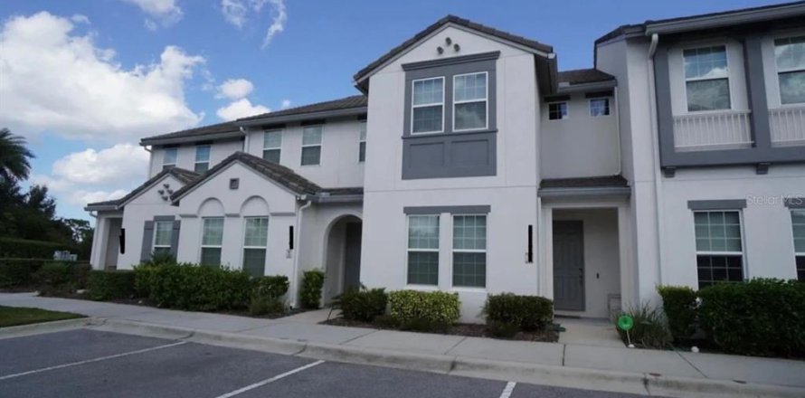 Townhouse in Davenport, Florida 4 bedrooms, 194.54 sq.m. № 1313777