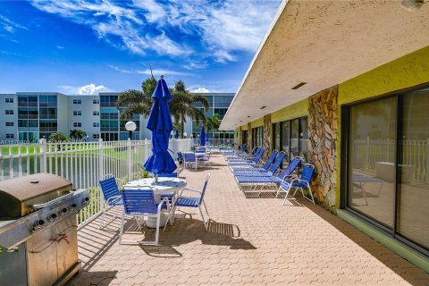 Copropriété à vendre à Dania Beach, Floride: 2 chambres, 106.28 m2 № 1395849 - photo 11