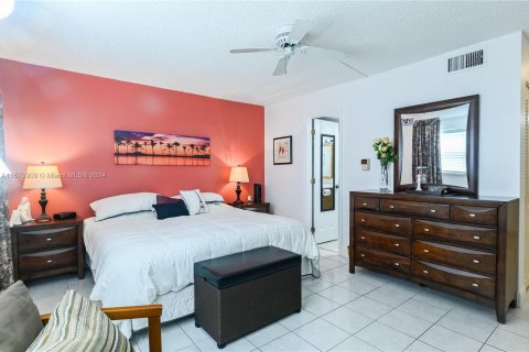 Copropriété à vendre à Dania Beach, Floride: 2 chambres, 106.28 m2 № 1395849 - photo 28