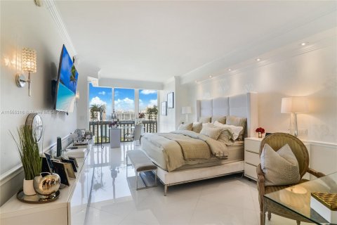 Condo in Aventura, Florida, 4 bedrooms  № 1079951 - photo 14