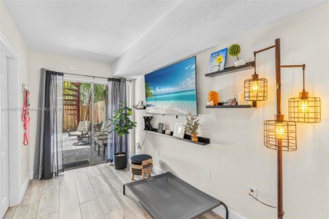 Copropriété à vendre à Miami, Floride: 3 chambres, 166.3 m2 № 1381818 - photo 7