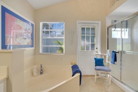 Casa en venta en West Palm Beach, Florida, 3 dormitorios, 192.21 m2 № 1102363 - foto 25