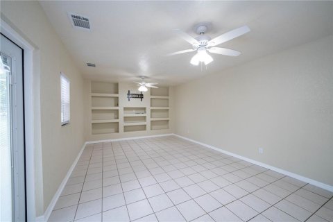 Villa ou maison à vendre à Tampa, Floride: 3 chambres, 193.61 m2 № 1400931 - photo 24