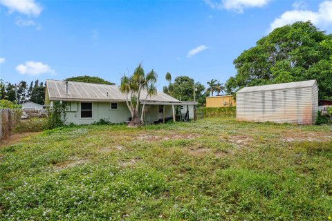 Villa ou maison à vendre à Lake Worth, Floride: 2 chambres, 81.29 m2 № 1429670 - photo 27