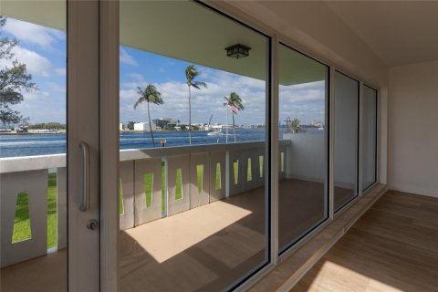 Copropriété à vendre à Fort Lauderdale, Floride: 2 chambres, 126.81 m2 № 1172293 - photo 23