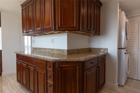 Condo in Fort Lauderdale, Florida, 2 bedrooms  № 1172293 - photo 20