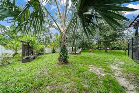 Villa ou maison à vendre à Palm Bay, Floride: 3 chambres, 290.13 m2 № 1274295 - photo 29