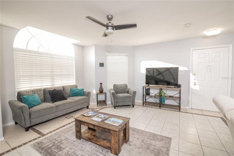 Copropriété à vendre à Kissimmee, Floride: 3 chambres, 116.22 m2 № 1389343 - photo 3