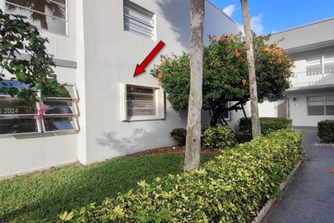 Condo in Delray Beach, Florida, 1 bedroom  № 1103982 - photo 2