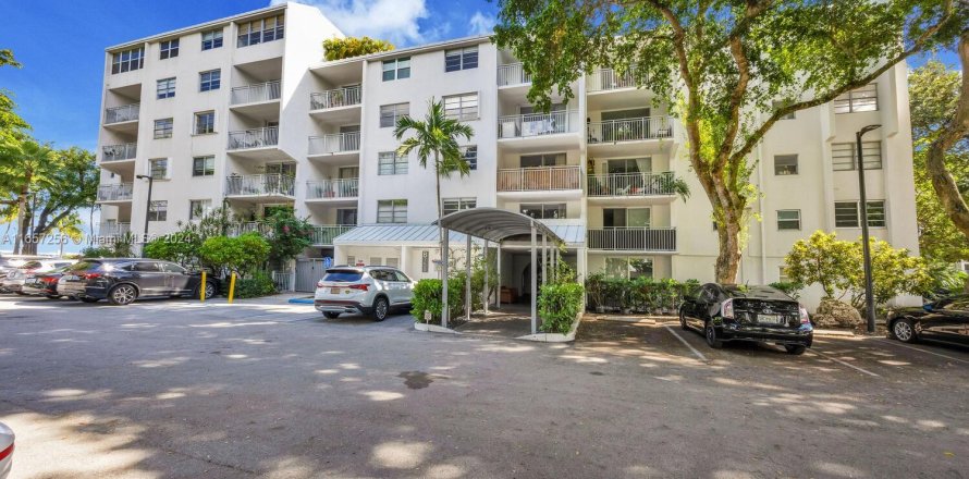 Condo à Miami, Floride, 1 chambre  № 1381777