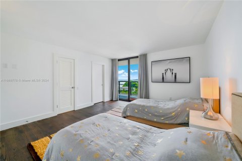 Copropriété à vendre à Miami, Floride: 2 chambres, 167.69 m2 № 1381817 - photo 11