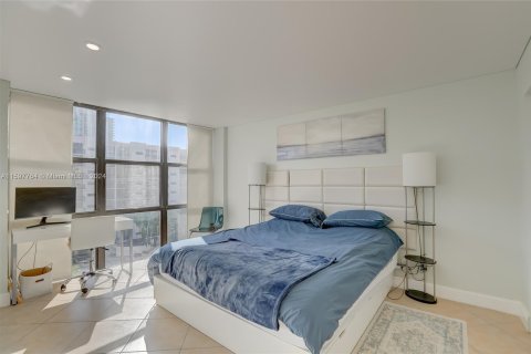 Copropriété à vendre à Sunny Isles Beach, Floride: 1 chambre, 71.26 m2 № 1206350 - photo 16