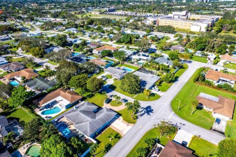 Villa ou maison à vendre à Palm Beach Gardens, Floride: 3 chambres, 136.1 m2 № 913422 - photo 4