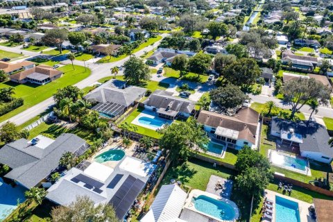 Villa ou maison à vendre à Palm Beach Gardens, Floride: 3 chambres, 136.1 m2 № 913422 - photo 8