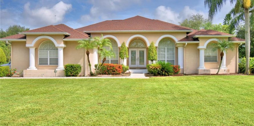 Casa en Lakeland, Florida 3 dormitorios, 254.09 m2 № 1355934