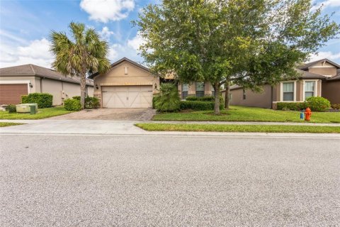 Villa ou maison à vendre à Davenport, Floride: 3 chambres, 175.59 m2 № 1113860 - photo 2