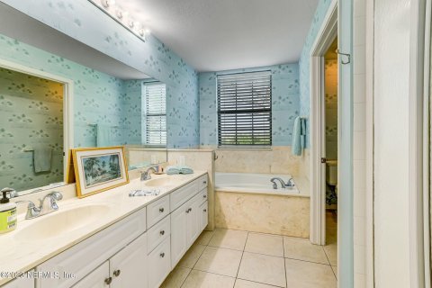 Condo in Saint Augustine, Florida, 2 bedrooms  № 771539 - photo 24