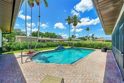 Villa ou maison à vendre à Hollywood, Floride: 3 chambres, 248.89 m2 № 1189605 - photo 14