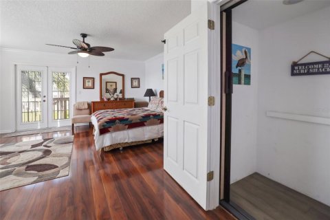 Adosado en venta en Clearwater, Florida, 4 dormitorios, 232.26 m2 № 1150273 - foto 26