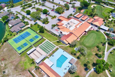 Condo in Stuart, Florida, 2 bedrooms  № 1207489 - photo 2