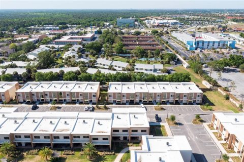 Copropriété à vendre à Kissimmee, Floride: 3 chambres, 203.92 m2 № 1353628 - photo 4