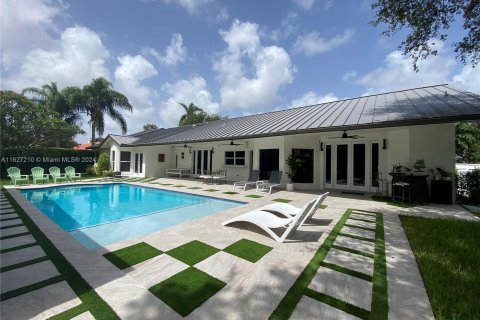 House in Miami, Florida 4 bedrooms, 281.03 sq.m. № 1282508 - photo 10