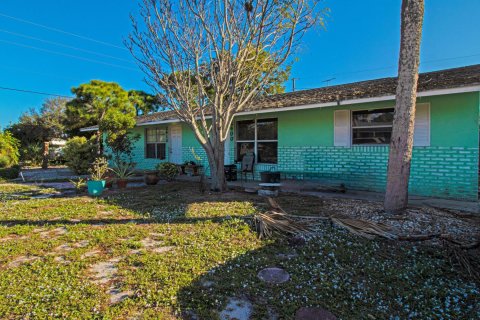 Immobilier commercial à vendre à Jensen Beach, Floride: 99.68 m2 № 853972 - photo 10