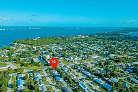 Immobilier commercial à vendre à Jensen Beach, Floride: 99.68 m2 № 853972 - photo 19