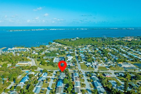 Immobilier commercial à vendre à Jensen Beach, Floride: 99.68 m2 № 853972 - photo 18
