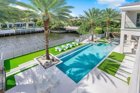 Casa en venta en Boca Raton, Florida, 5 dormitorios, 846.9 m2 № 927673 - foto 21