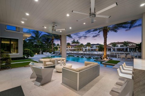 Casa en venta en Boca Raton, Florida, 5 dormitorios, 846.9 m2 № 927673 - foto 14