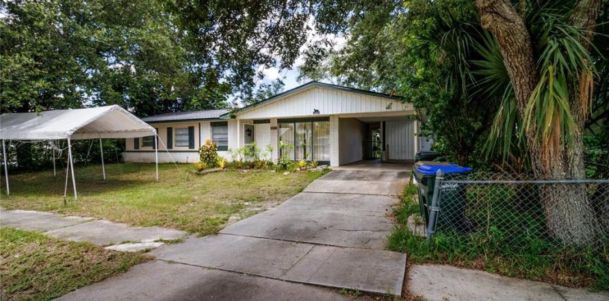 Villa ou maison à North Port, Floride 4 chambres, 141.12 m2 № 1301723