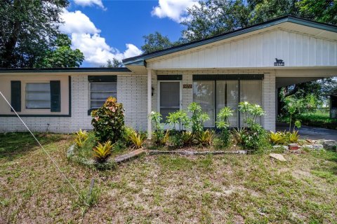 House in North Port, Florida 4 bedrooms, 141.12 sq.m. № 1301723 - photo 2