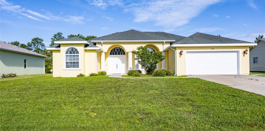 Villa ou maison à Palm Coast, Floride 3 chambres, 200.67 m2 № 1357844