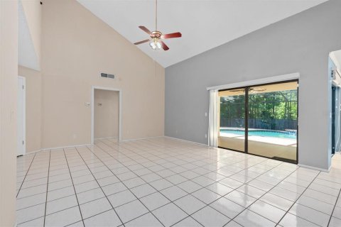 Villa ou maison à louer à Tampa, Floride: 3 chambres, 150.97 m2 № 1358376 - photo 6