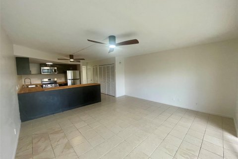 Copropriété à vendre à Deerfield Beach, Floride: 51.1 m2 № 1172097 - photo 14