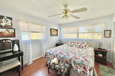 Casa en venta en Pinellas Park, Florida, 1 dormitorio, 83.8 m2 № 1016321 - foto 29