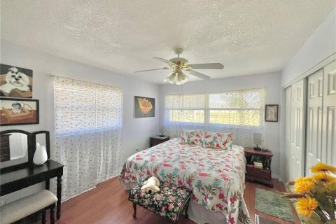 Casa en venta en Pinellas Park, Florida, 1 dormitorio, 83.8 m2 № 1016321 - foto 25